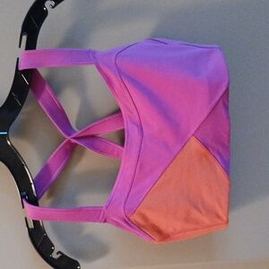 Lululemon sportsbra